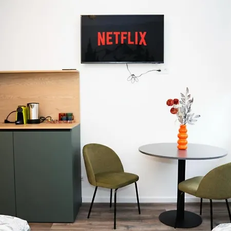 Apartmán Studio-apartament 101 Free Parking Domus Kushal *